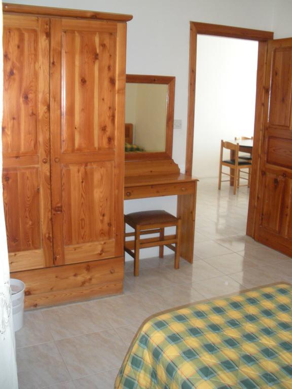 Horizon Apartments Gozo Marsalforn Kamer foto