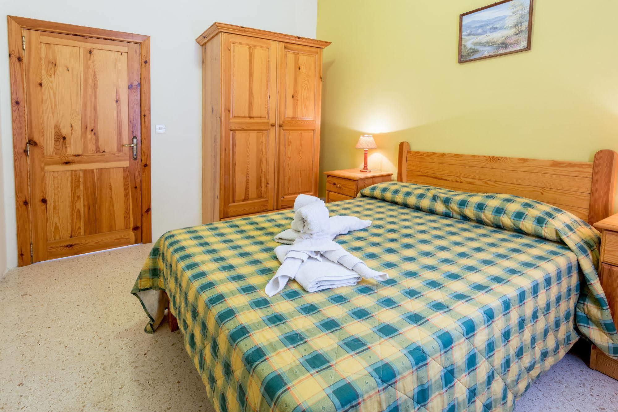 Horizon Apartments Gozo Marsalforn Buitenkant foto
